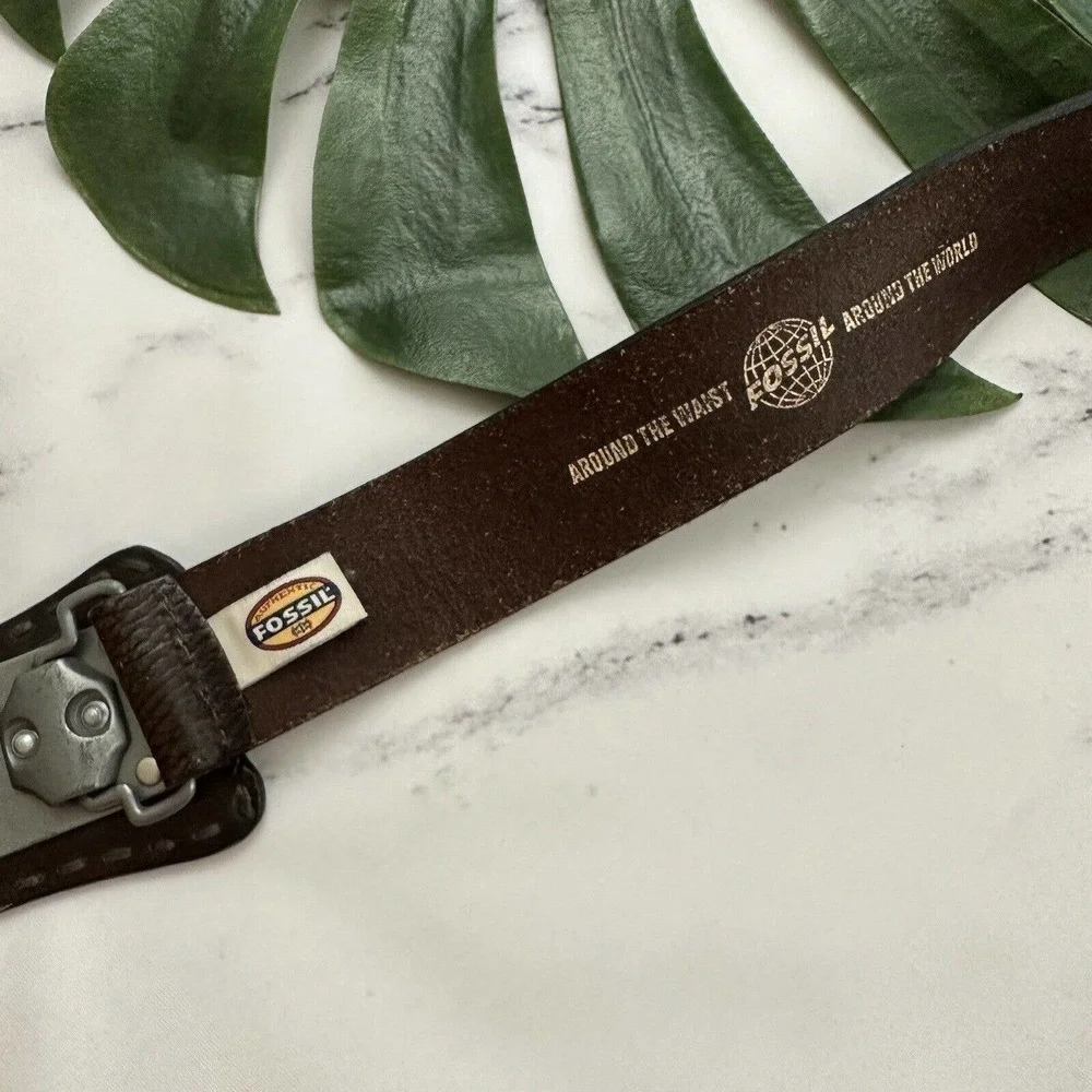 Fossil Mens Vintage Y2k Western Leather Belt Size 34 Dark Brown Buckle